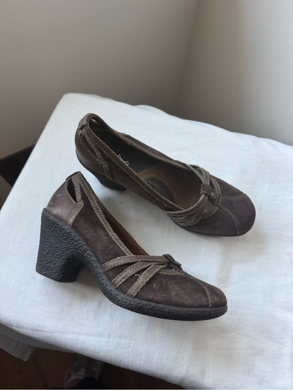 Y2K Great Northwest Brown Leather Suede Heels 🤎 Size 8.5